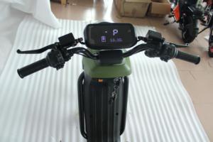 Modèle le plus vendu de moto électrique à grande vitesse 60V 75 km/h adapté aux voyages de fond longue distance adultes option moins chère - Product Image 5