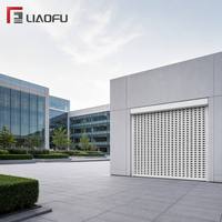 Volet roulant en aluminium perforé robuste avec conception de sécurité et finition antirouille pour l'aménagement de parkings