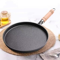 Wajan Besi Cor Tebal untuk Pancake, Crepes & Roti Pipih; Cocok untuk Kompor Gas dan Induksi, Mudah Dibersihkan, Tahan Lama