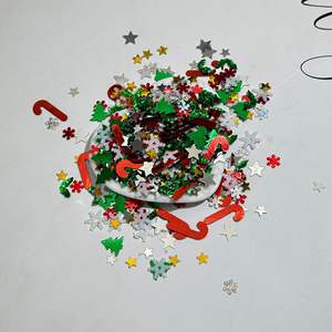 Matériaux <span class=keywords><strong>de</strong></span> décoration artisanale <span class=keywords><strong>de</strong></span> Noël, paillettes d'étoiles <span class=keywords><strong>de</strong></span> flocon <span class=keywords><strong>de</strong></span> neige <span class=keywords><strong>de</strong></span> Noël, matériaux auxiliaires et charges d'artisanat <span class=keywords><strong>de</strong></span> jouet <span class=keywords><strong>de</strong></span> bricolage - Product Image 3