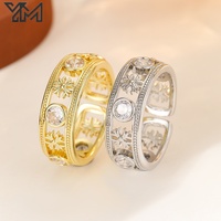 Hohlblumen-geschnitzter, offener breiter Ring, vergoldet/versilbert, mit klarem Zirkonia in Lünettenfassung, Retro-Vintage Damen-Breitring, Großhandel