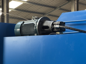 Prensa Plegadora de Chapa Metálica WC67Y-160T1600 para Plegado de Bordes de Aluminio y Acero Inoxidable, Componentes Centrales de Cojinetes de Motor - Product Image 3