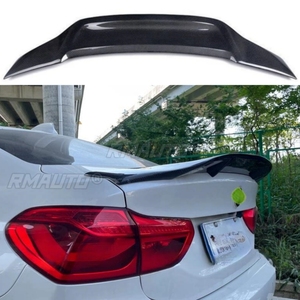 Aileron de coffre arrière type bec de canard en carbone noir pour BMW Série 1 F52 2016-2023, accessoires de tuning extérieur - Product Image 1