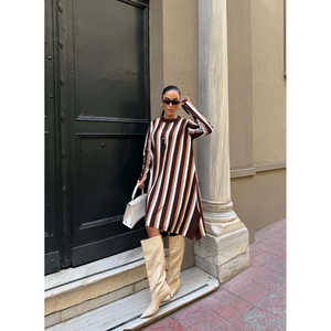 Vestido de Punto a Rayas con Cuello Redondo, Corte Holgado, Uso Diario Informal, Color BISCUIT - Product Image 2