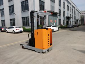 Apilador eléctrico de mástil de tres etapas certificado CE, carretilla elevadora de camión de nueva condición CQDS para talleres de reparación de maquinaria - Product Image 5