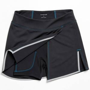 <span class=keywords><strong>Falda</strong></span> pantalón deportiva asimétrica para mujer, diseño OEM/ODM personalizado, con ribete reflectante, pantalones cortos incorporados, cintura alta, secado rápido y elasticidad en 4 direcciones. - Product Image 4