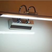 Lampe murale de salle de bain simple et élégante en acier inoxydable avec miroir LED pour la maison et l'hôtel