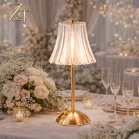 Lampe de table moderne sans fil rechargeable à LED tactile avec abat-jour en cristal, réglable, de luxe, taille moyenne, pour mariage et salon