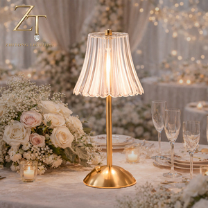Lampada <span class=keywords><strong>da</strong></span> <span class=keywords><strong>Tavolo</strong></span> Moderna Senza Fili Ricaricabile con LED Touch e Paralume in Cristallo, Regolabile, di Lusso, di Medie Dimensioni, per Matrimoni e <span class=keywords><strong>Soggiorno</strong></span> - Product Image 1