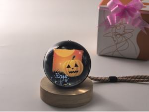 Dropshipping Hadiah <span class=keywords><strong>HA</strong></span> Hadiah Hari Valentine Bola Kristal Pemutar Video MP4 Hadiah Ulang Tahun Ornamen Meja Bola Kristal Video - Product Image 3