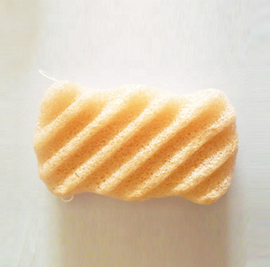 100% éponge Konjac naturelle biodégradable grande brosse de nettoyage du visage carré pour bain et visage lumière bambou matériel forme ovale - Product Image 4