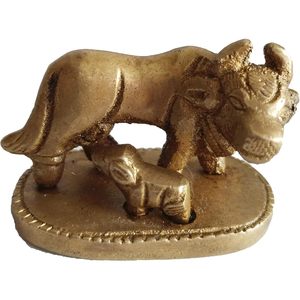 PARIJAT HANDICRAFT Statue de vache Nandi en laiton avec veau idole en relief entièrement fabriquée à la main pour mariage, bureau à domicile-Bonne chance (2 pouces) - Product Image 4