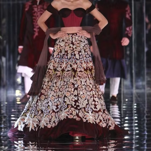 Magnifique robe Lehenga Choli en velours de style indien pour mariage avec broderie Zardozi lourde, couleur personnalisée - Dernière collection 2019 - Product Image 5