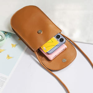 La <span class=keywords><strong>nouvelle</strong></span> <span class=keywords><strong>version</strong></span> coréenne du sac de téléphone portable à la mode porte-monnaie <span class=keywords><strong>deux</strong></span>-en-<span class=keywords><strong>un</strong></span> Ins japonais Mini petit sac diagonal - Product Image 2