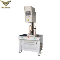 Table rotative d'indexation de soudeur à ultrasons, Machine de soudage à rotation automatique pour bouteilles de café en plastique avec bras Robot