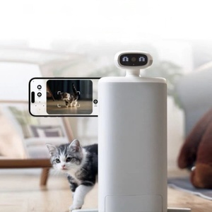 Dispensador Inteligente de Comida para Mascotas con Cámara HD 1080P, Alimentador Automático, Capacidad de 2.5L, Ecológico, Funciona con Batería, Visión Nocturna, Vista de 360°, 4X - Product Image 1