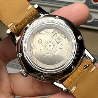 Montre de plongée 100m avec logo personnalisé, verre saphir double bombé, date, bracelet en cuir, mouvement automatique NH35 GS pour homme