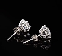 Boucles d'oreilles en or 9K/14K/18K avec diamant de laboratoire taille brillant à six griffes [Approvisionnement direct usine] 0,2-1 Carat Couleur D Pureté VS Certifié IGI