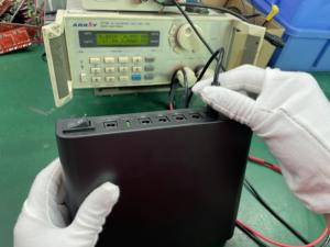 Talentcell LED 電源ディスプレイ USB DC 12V/9V/5V 出力インターフェース 11.1V 8800mAh 98Wh リチウムイオン電池 ミニUPS用 - Product Image 6