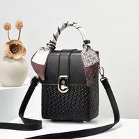 Mode populaire femmes petits sacs à main concepteur sac à bandoulière en gros noir mini sacs à main pour les filles