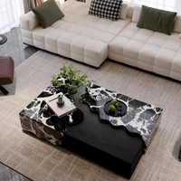 Table basse en marbre rectangulaire de luxe, design moderne et artistique, pour salon, ambiance haut de gamme