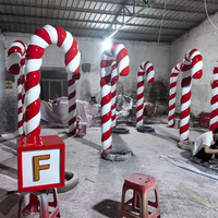 Arche en fibre de verre personnalisée de grande taille en forme de bonbon pour parc, statue de canne en sucre de taille réelle pour la décoration de Noël