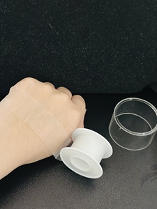 Bande adhésive médicale en silicone souple, imperméable, avec coque en plastique, OEM - Product Image 6