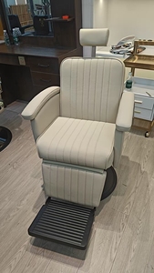 Fauteuil de Barbier Pliable en Cuir Moderne pour Hommes - Usage Commercial - Product Image 3