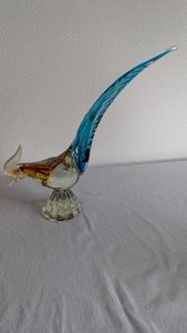 Petite figurine d'oiseau en verre soufflé rouge, thème animal, décoration artistique de Noël et plus encore, artisanat en verre soufflé fait main du Rajasthan - Product Image 6