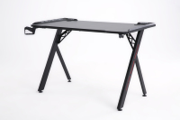 Table PC populaire en fibre de carbone LED RGB Light pour le bureau à domicile et les jeux Bureau en bois et en métal répandu pour les joueurs