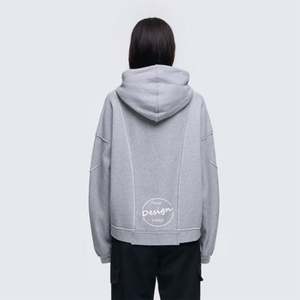 Sudadera de algodón polar para mujer, bordada con hombros caídos Sudadera con capucha, logotipo personalizado gris, Sudadera con capucha de gran tamaño personalizada - Product Image 5