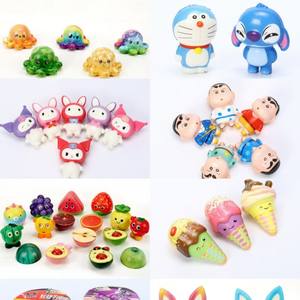 Giocattolo Antistress Stitch Squeeze Hot-Selling Lilo & Stitch Piccolo Drago Latte Orsetto Fragola in Plastica 31cm-50cm a Lento Ritorno - Product Image 2