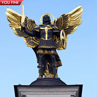 Sculpture de l'archange Michel en bronze YOUFINE, corps noir, ailes dorées, épée et bouclier, statue religieuse pour la décoration de l'église et de la cathédrale