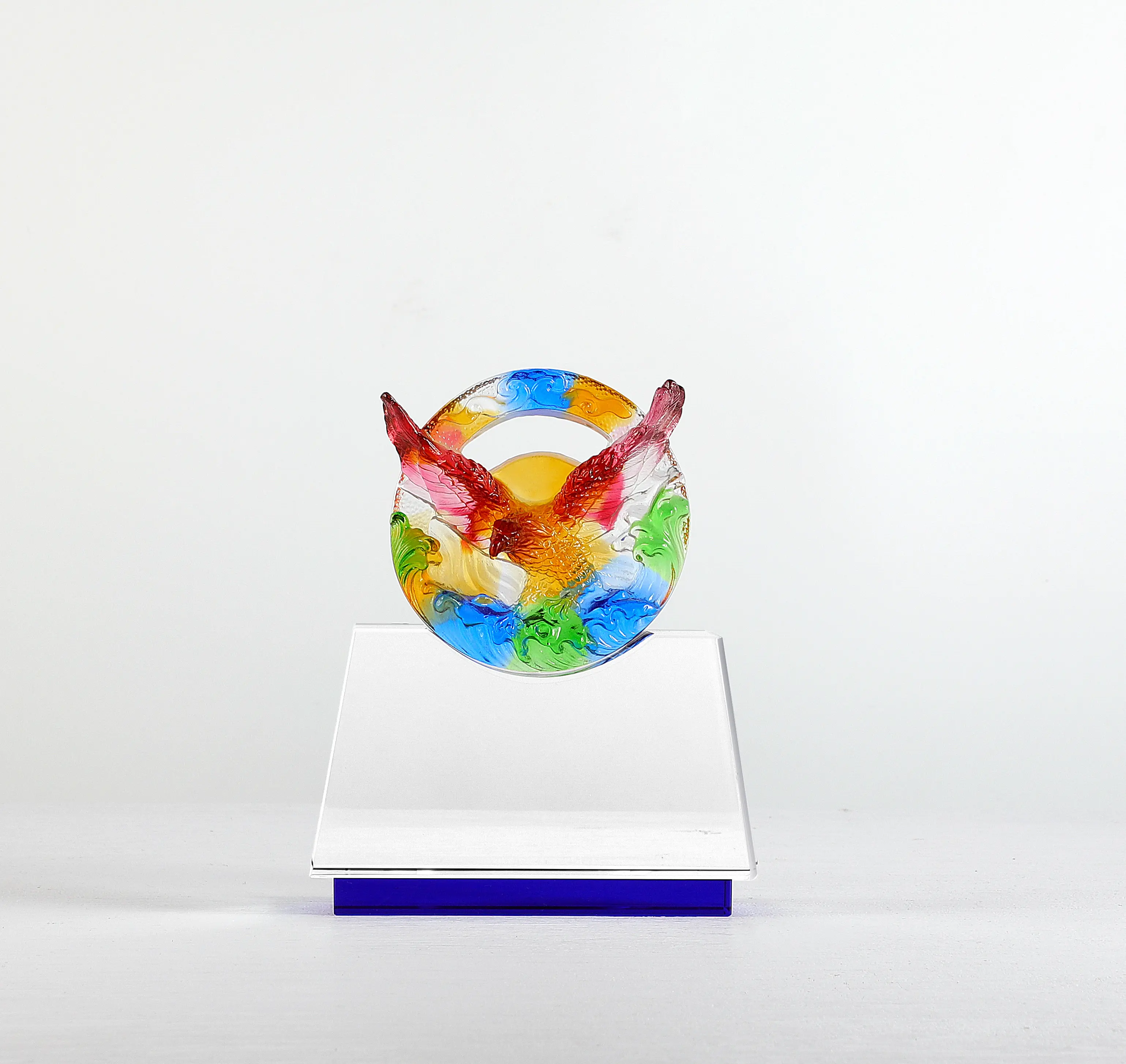 Chinese Fabriek Custom Crystal Liuli Glas Art Kleurendruk Uv Gedrukt Crystal Geglazuurd Gekleurde Eagle