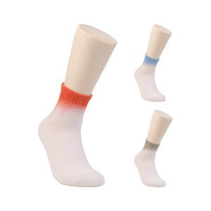 Bán Buôn Chất Lượng Đảm Bảo Cổ Điển Giản Dị Vớ Đa Phong Cách Crew Chiều Dài Chống Trượt Cơ Thể Dùng Một Lần Cho Tất Cả Các Loại Giày Cho Hàng Ngày - Product Image 5