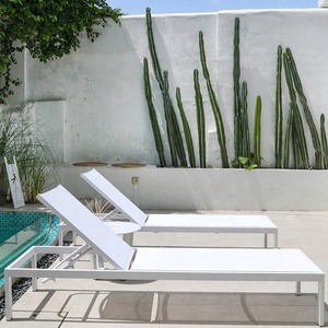 Set di Mobili da Giardino con Sdraio Regolabile in Rete, Lettini Prendisole per Patio e Bordo Piscina - Product Image 5