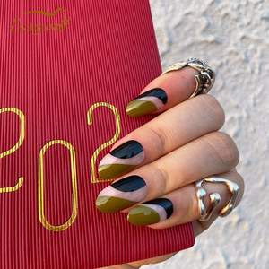 Easywell-<span class=keywords><strong>Faux</strong></span> ongles en <span class=keywords><strong>gel</strong></span> acrylique souple, 30 pièces, gros ongles à pression style festival, à la main - Product Image 1