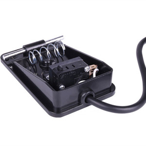 Momentaner Fußschalter Pedalschalter Elektrischer Fußschalter AC 250V 10A 1 NO 1 NC SPDT - Product Image 2