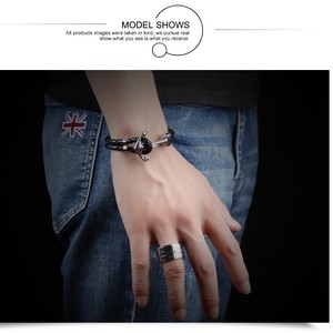 Pulsera de Ancla Estilo Punk para Hombre, de Cuero PU Trenzado Negro con Cadena Plateada, Joyería de Muñeca, Regalo - Product Image 4