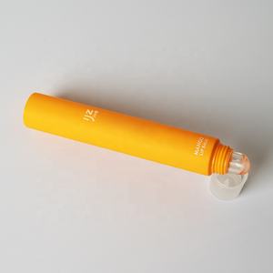 Tube souple personnalisé en usine avec embout en silicone pour gloss teinté, tube cosmétique en plastique écologique, tube souple de qualité alimentaire - Product Image 5