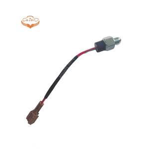 Interruptor de Luz de Reversa para ISUZU 8971659471 8980371600 8981809730 8980230500 8973142050 8-97316-688-1 8973166881 - Product Image 1