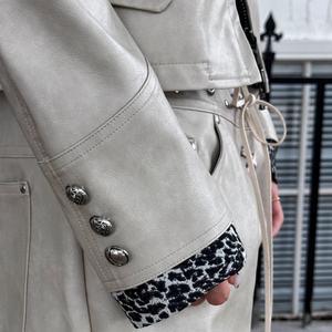 Chaqueta de Cuero para Hombre, Estilo Casual, Vintage, Unisex, Estilo Punk, con Estampado de Leopardo, Dos Tonos, Venta al Por Mayor - Product Image 5