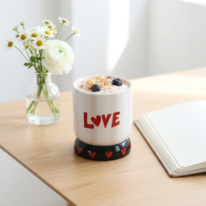 Mug à café occidental classique, design Ins, à pied haut, motif cœur et texte d'amour personnalisable, compatible lave-vaisselle, pour petit-déjeuner, lait, eau, latte - Product Image 2