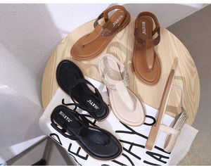 2025 nouveau printemps et été respirant <span class=keywords><strong>pas</strong></span> <span class=keywords><strong>cher</strong></span> pantoufles femmes en plein air sandales plates loisirs mode luxe tongs - Product Image 5