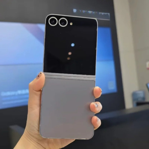 Smartphone Z Flip 6 5G F741B F741U1 F741N 256/512 Go ROM 12 Go RAM 6,7 pouces NFC - Product Image 1