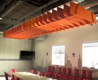 Geluidsisolerende PET-vilt akoestische panelen, geluidsabsorberende polyester akoestische panelen voor hangende PET akoestische plafonds.