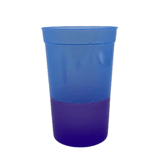 Gobelet de stade personnalisable au design sportif, réutilisable en PP, changeant de couleur à froid, pour café, eau, lait, cadeau de fête, fabriqué au Vietnam - Product Image 1