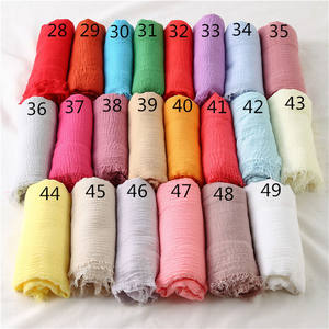 Toptan kırışık başörtüsü özel şal düz müslüman % kadın başörtüsü pamuk - Product Image 3