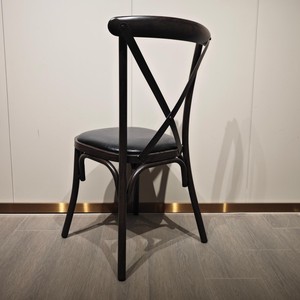 Ghế tiệc bọc nệm chân cong chữ X sắt đen - Product Image 5