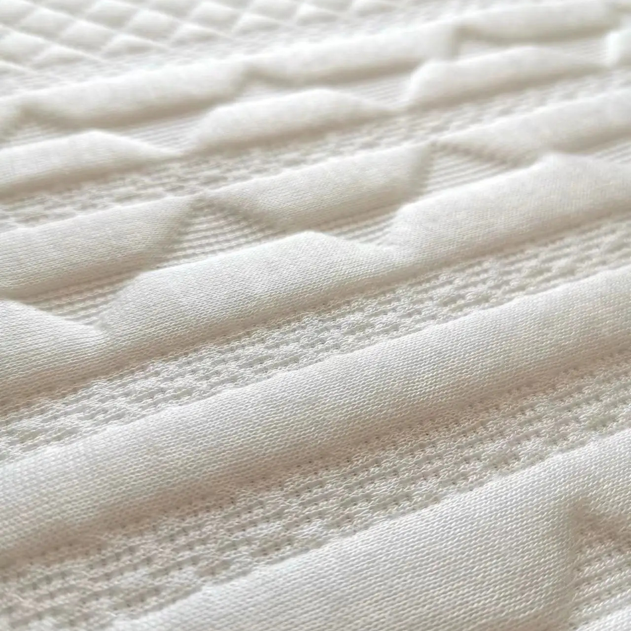 Popular Stretch Waterproof Breathable Anti-Mildew Anti-Bacteria Natural Bamboo Fiber Environmental Protection Knitted Jacquard